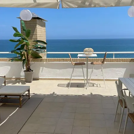 Apto Frente Al Mar Gran Terraza *